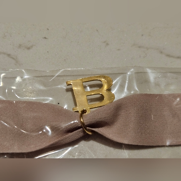 BURBERRY Ribbon New 🎀 - Picture 9 of 9